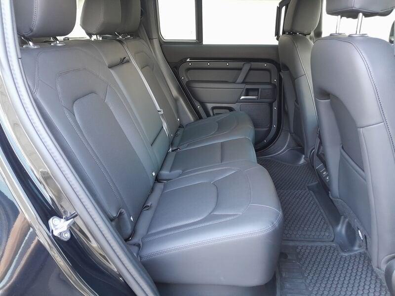 Land Rover Defender D200 AWD Auto 110 X-Dynamic SE IVA ESPOSTA