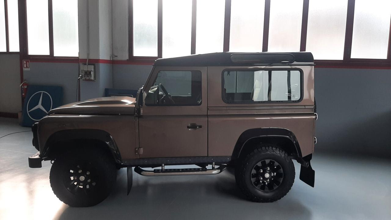Land Rover Defender 90 2.4 TD4 Pick Up S