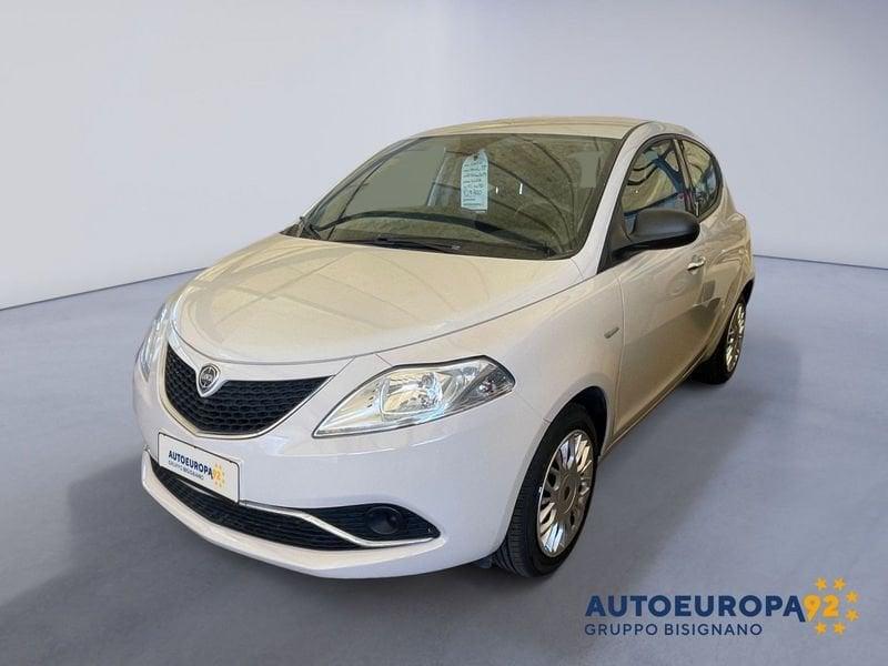 Lancia Ypsilon 1.3 Multijet 95cv Start&Stop Silver