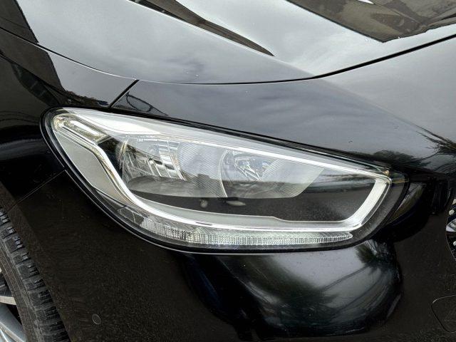 MERCEDES-BENZ B 180 d Executive