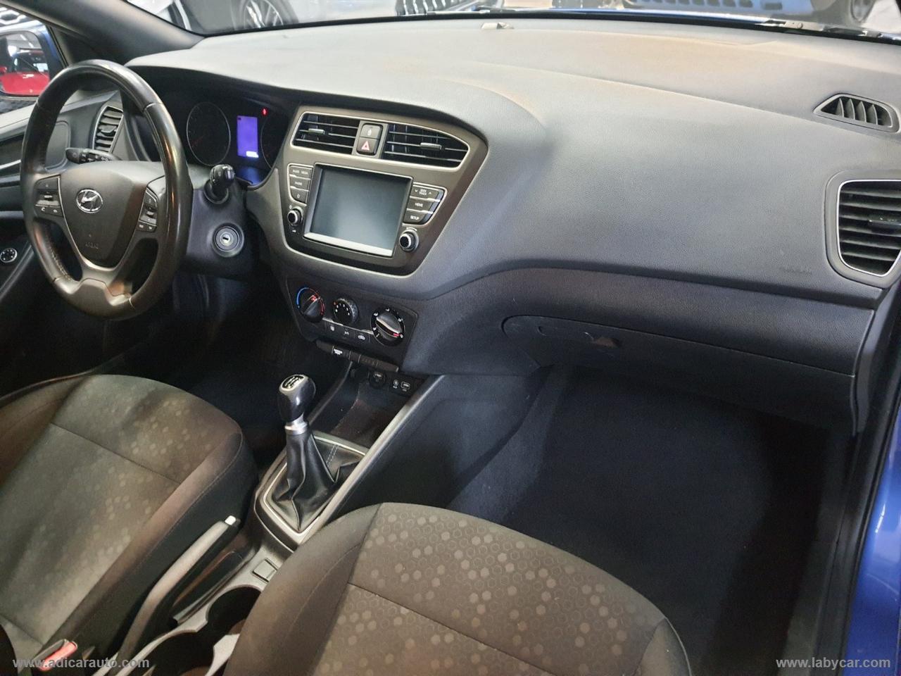 HYUNDAI i20 1.2 5p. Econext