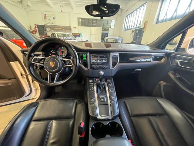 PORSCHE Macan -- 3.0 S