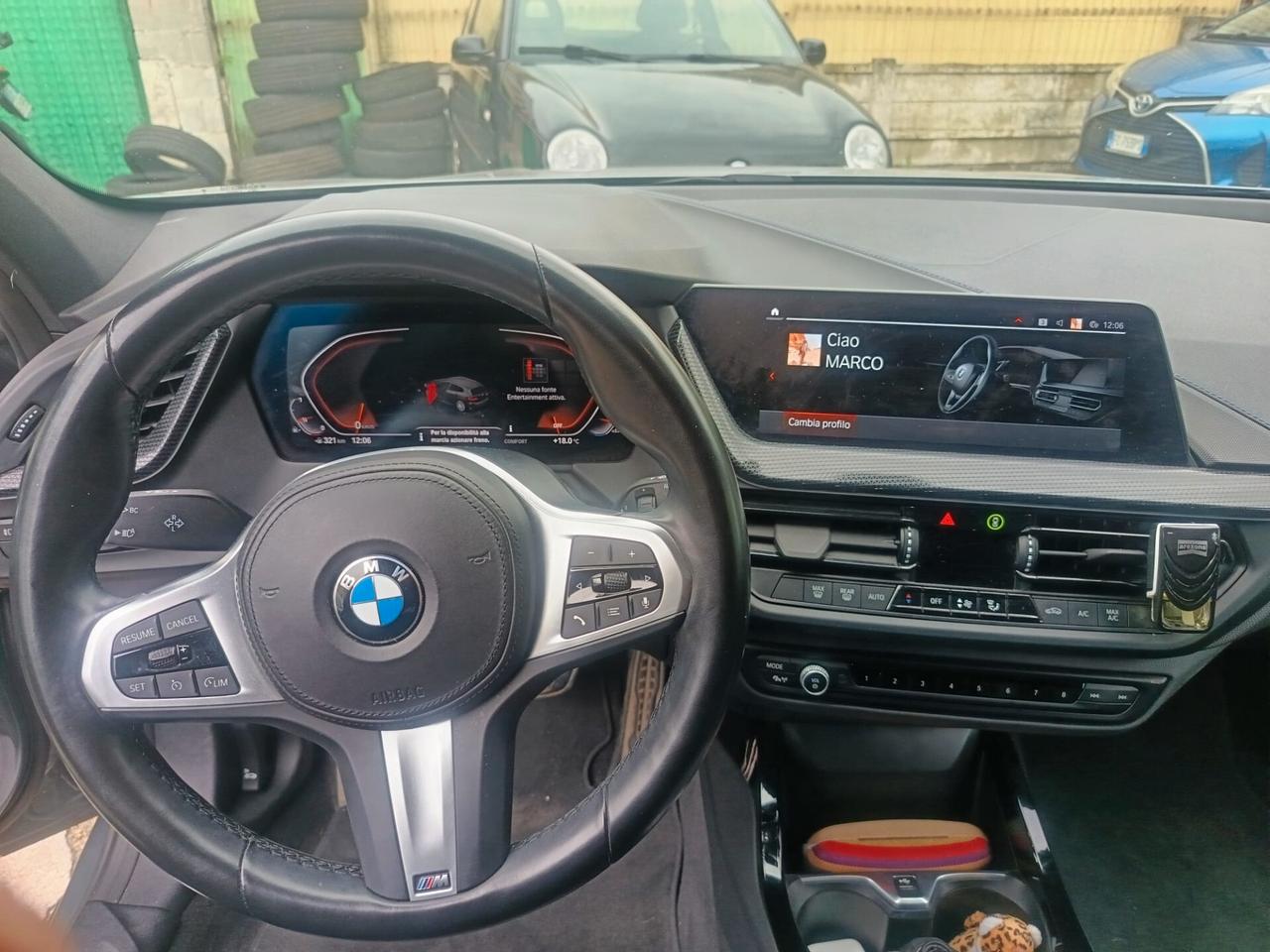 Bmw 118 118i 5p. Msport Exterior