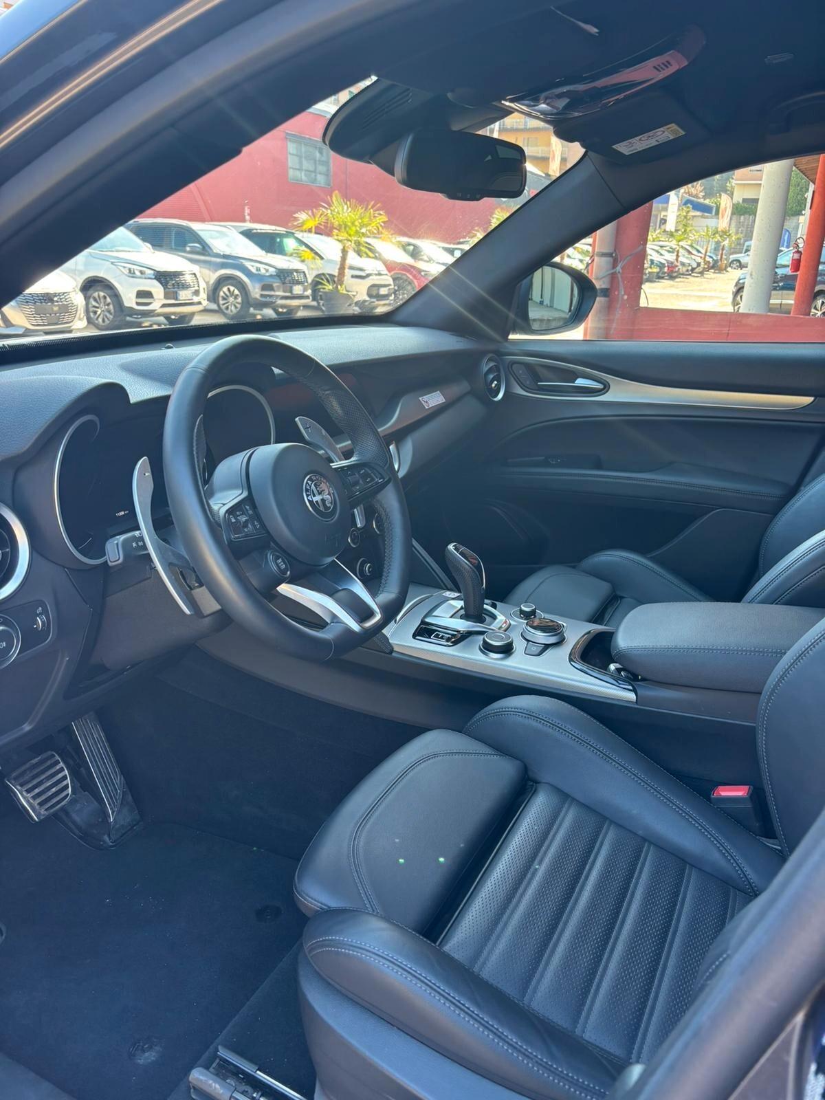 Alfa Romeo Stelvio 2.2 Turbodiesel 210 CV AT8 Q4 Veloce