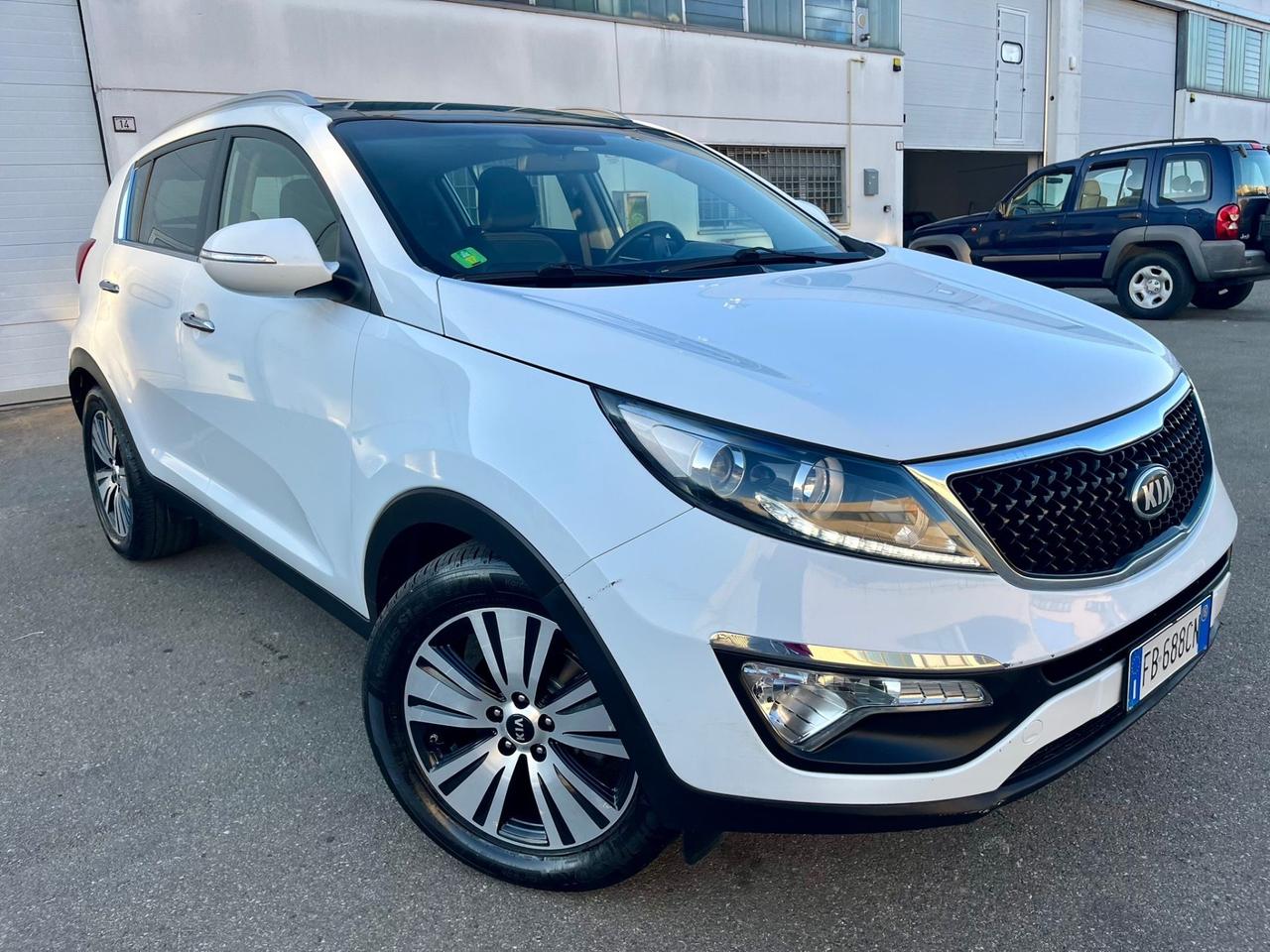 Kia Sportage 2.0d 4x4 2015 106.000km perfetta
