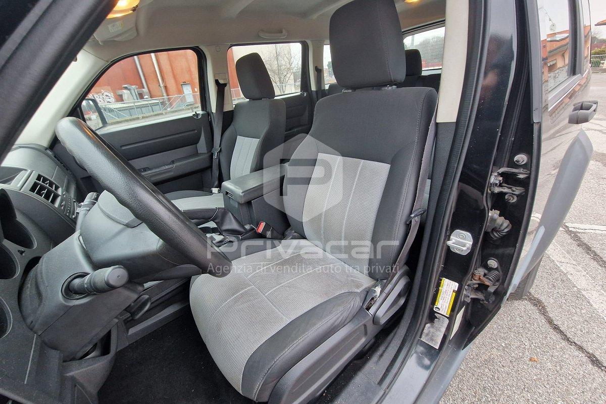 DODGE Nitro 2.8 CRD DPF SE 4WD Auto