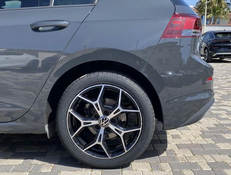 Volkswagen Golf 8 Life 2.0 TDI 116 CV