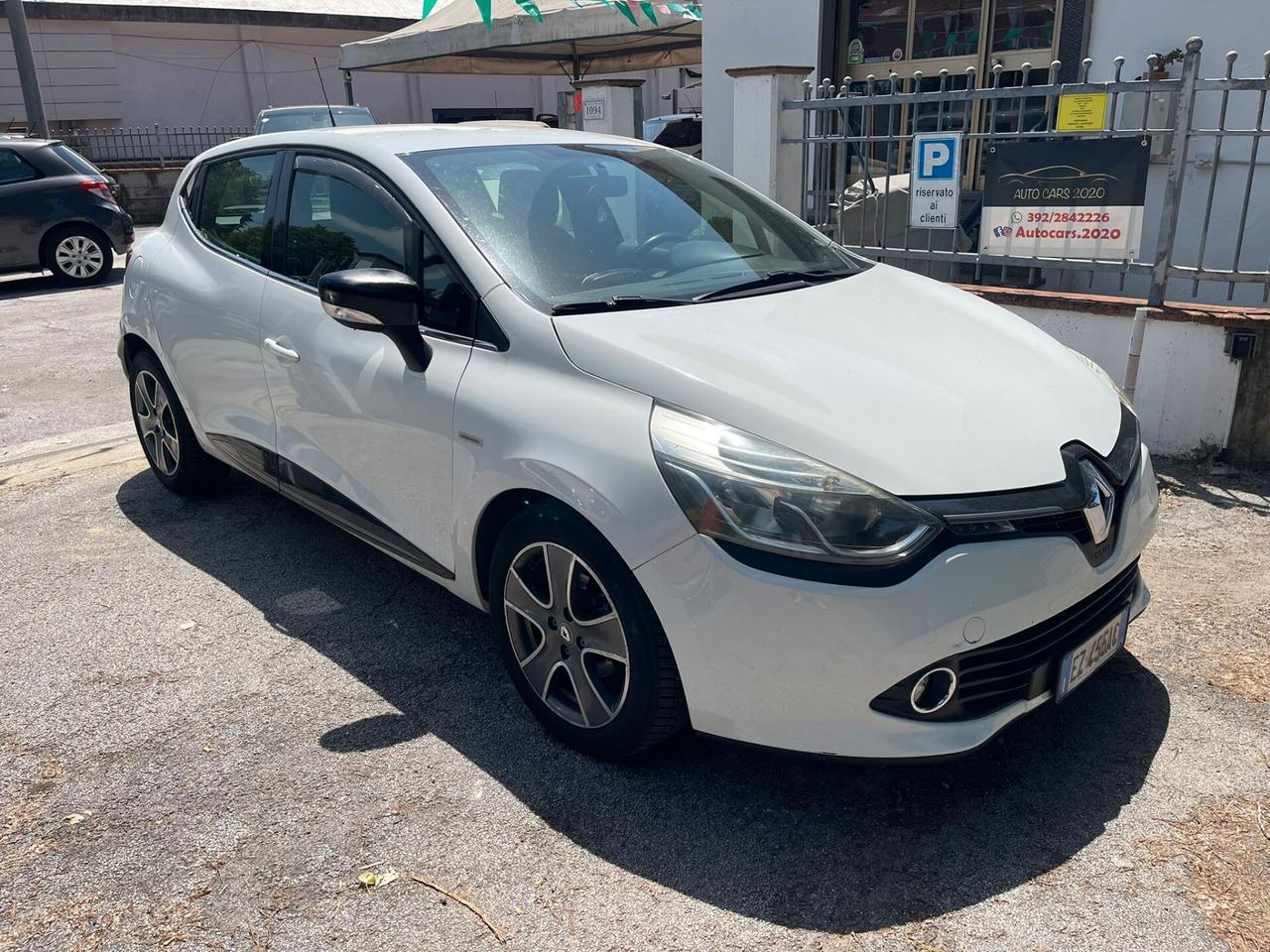Clio 1.2 75CV 5 porte Costume National