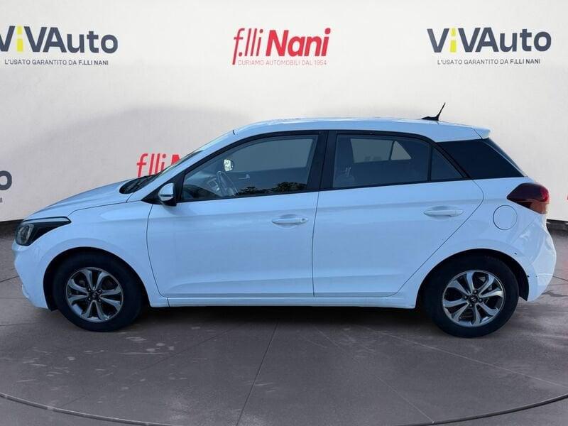 Hyundai i20 1.2 MPI 75cv Connect Line