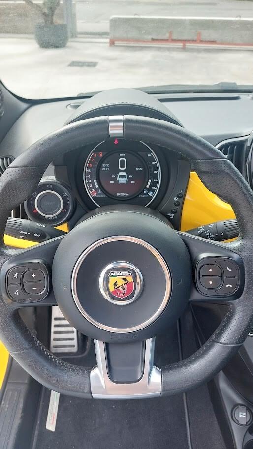 Abarth 595 1.4 Turbo T-Jet 165 CV