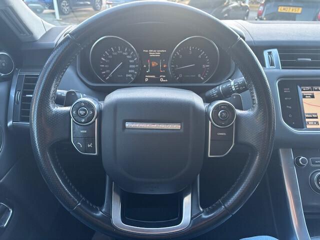 Land Rover Range Sport 3.0 TDV6 HSE Dynamic