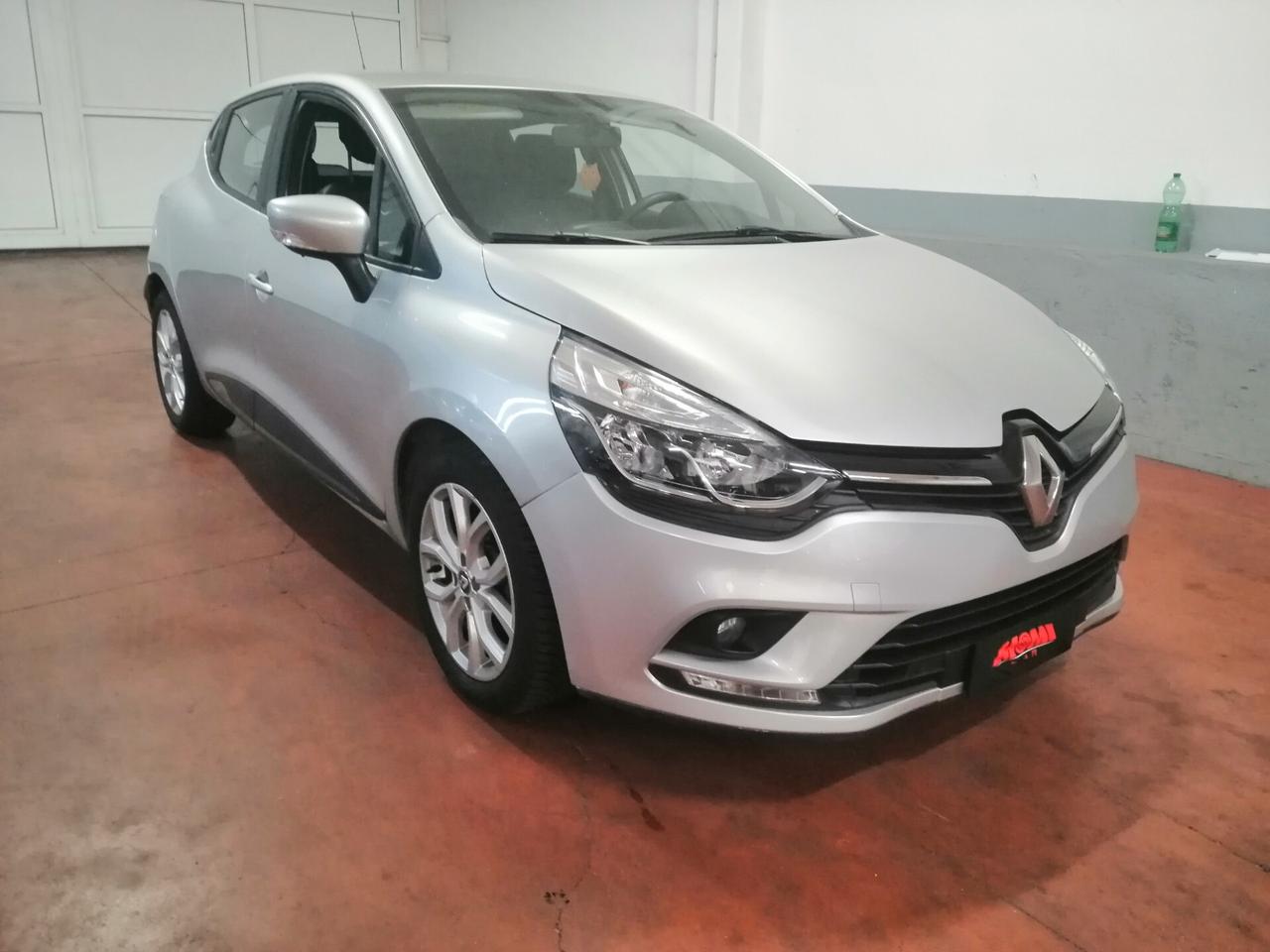 Renault Clio TCe 12V 90 CV 5 porte Business