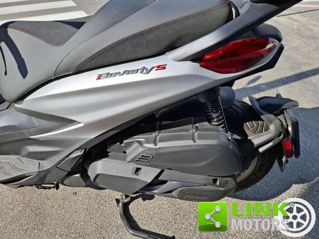 PIAGGIO Beverly 400 S E. E S