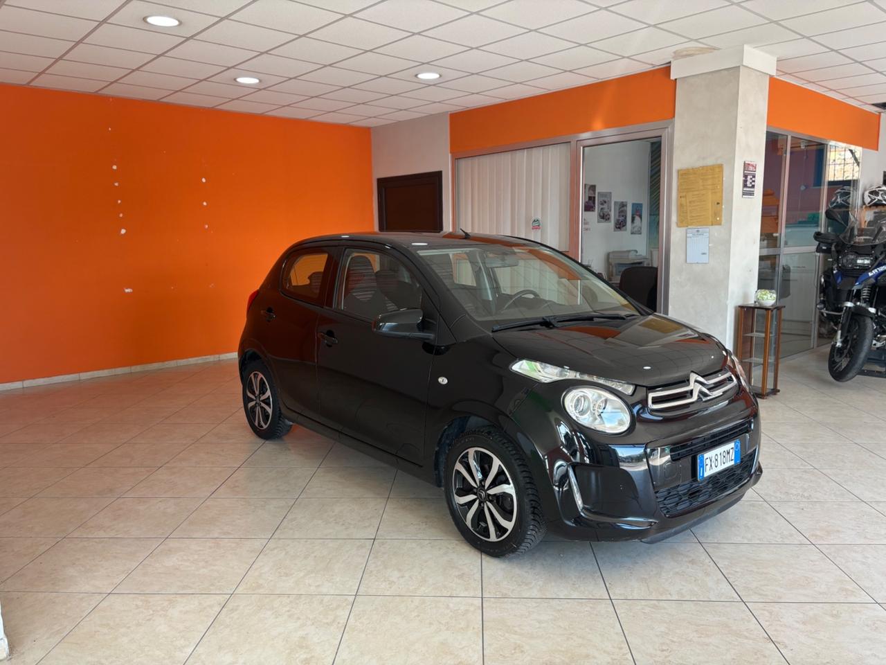 Citroen C1 VTi 72 S&S 5 porte Live ok neopatentati