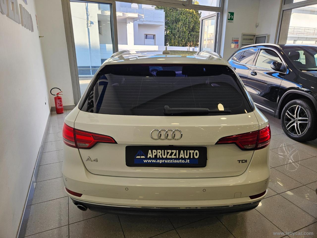 AUDI A4 Avant 2.0 TDI 150CV S tr. Bus. Sport