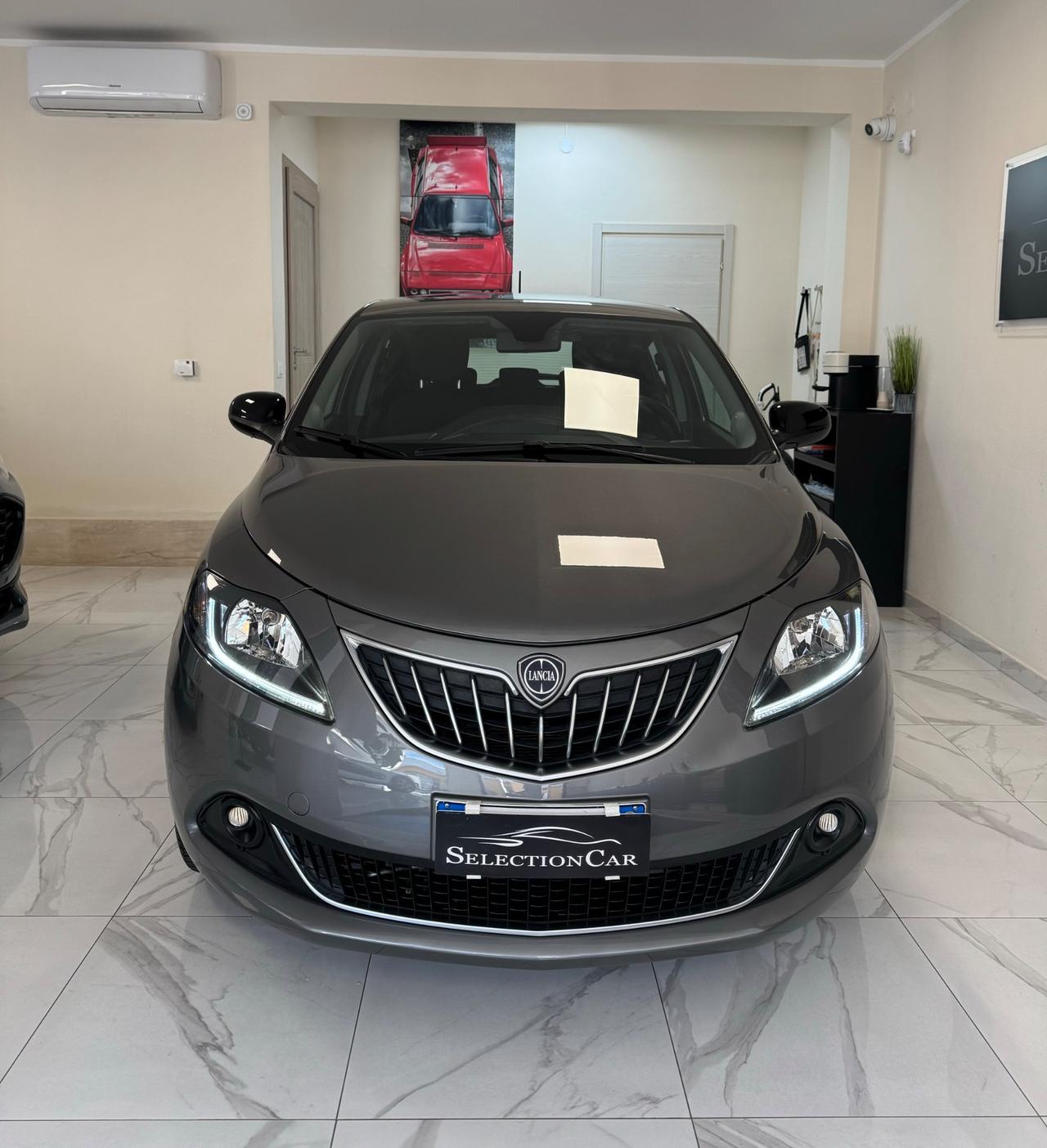 Lancia Ypsilon 1.0 FireFly 5 porte S&S Hybrid Ecochic Gold