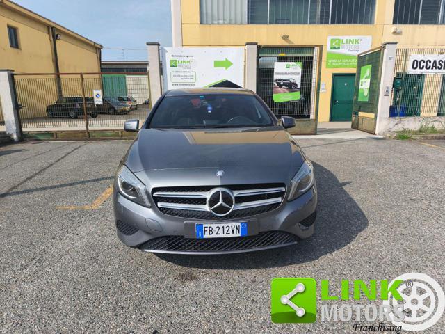 MERCEDES-BENZ A 180 Premium