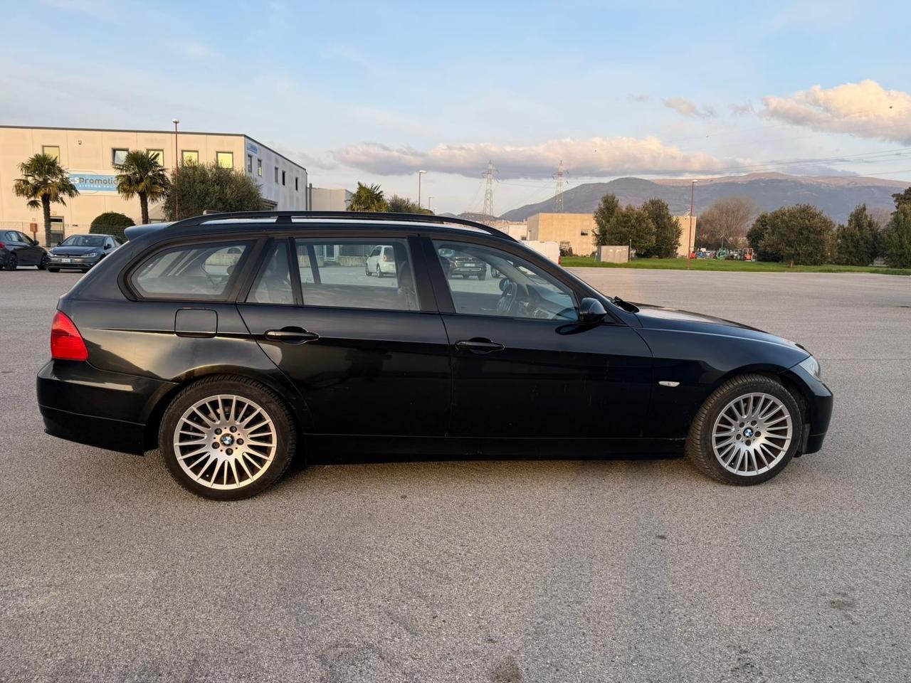 Bmw 320 D. Touring Cambio automatico