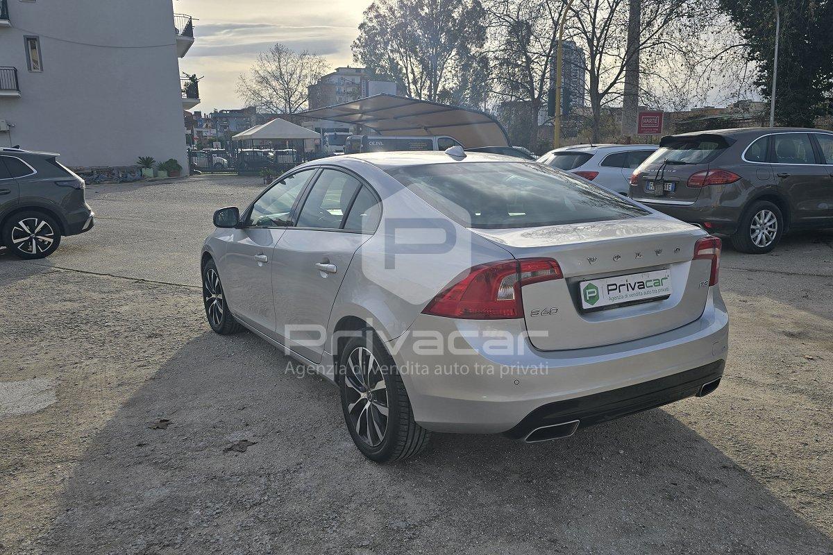 VOLVO S60 D3 Geartronic Dynamic Edition