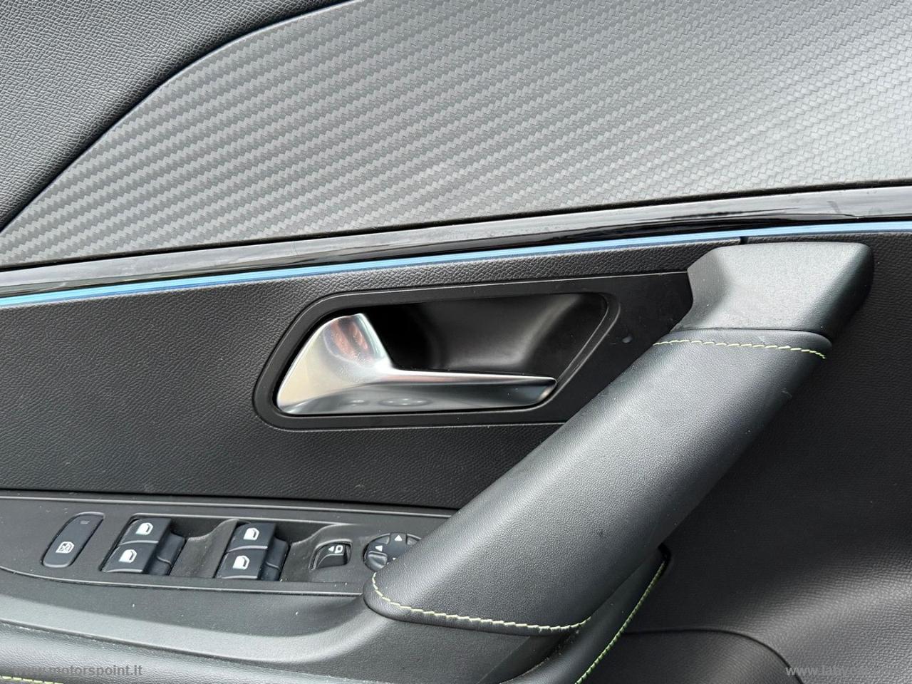 PEUGEOT 2008 PureTech 130 S&S EAT8 GT Line