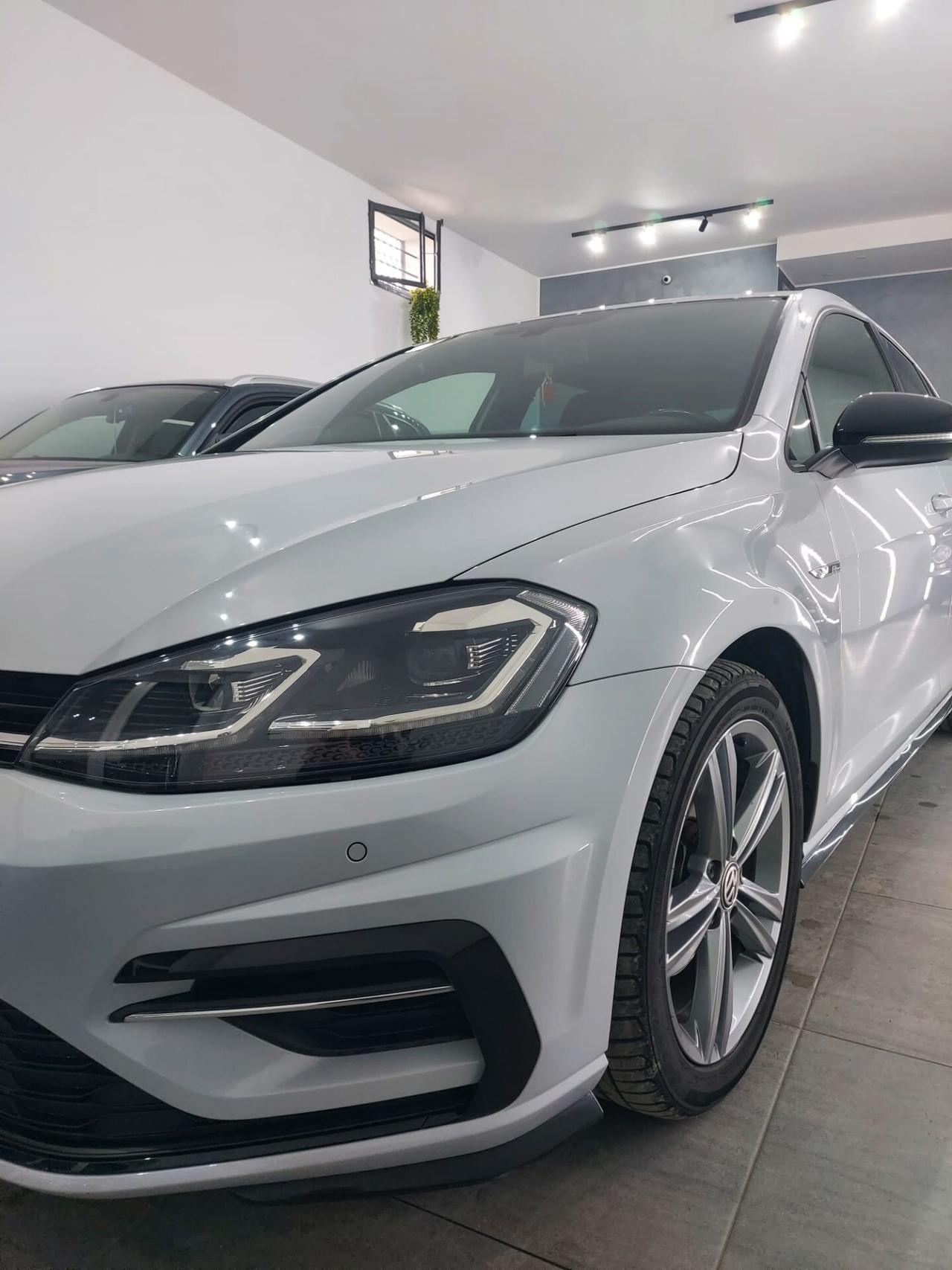 Volkswagen Golf 1.6 TDI 115 CV 5p. R-LINE 2018