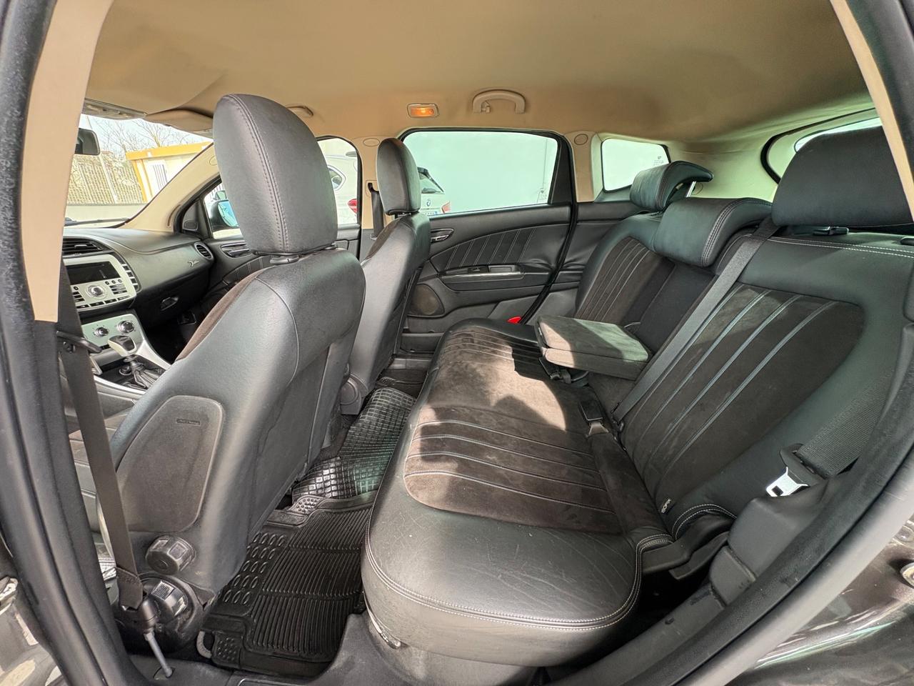 Lancia Delta 2.0 MJT DPF Oro