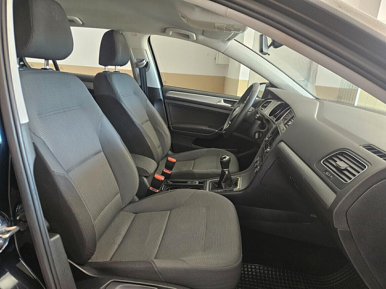 Volkswagen Golf 1.6 TDI 5p. Highline BlueMotion Technology