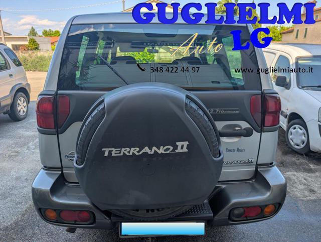 NISSAN Terrano II 2.7 Tdi 5 porte Luxury 4x4