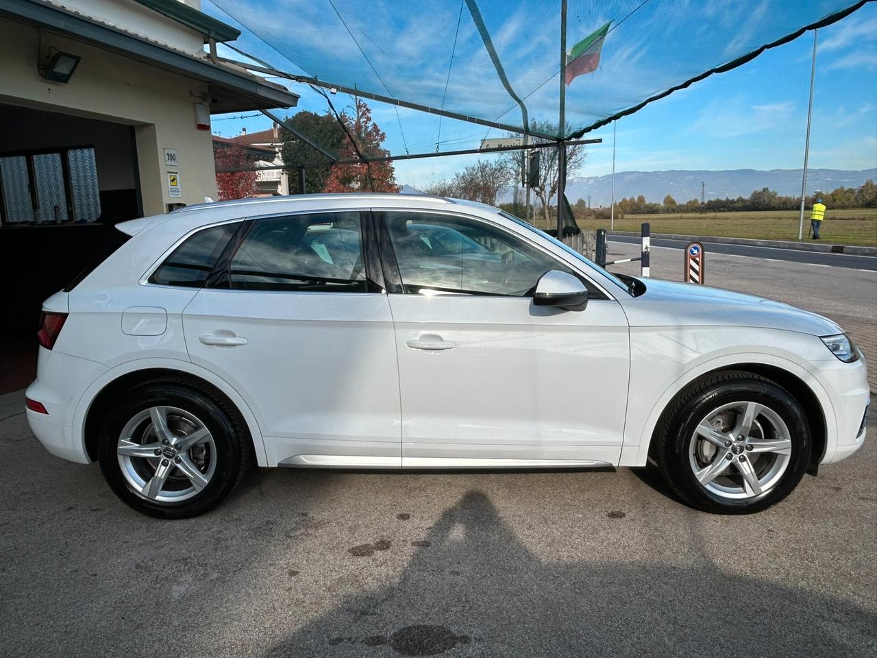 AUDI Q5 2.0 TDI 150CV Business - CAMBIO MANAULE