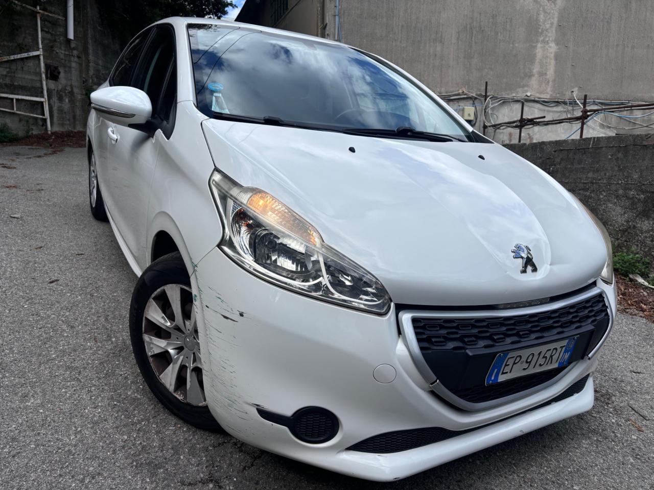 Peugeot 208 1.2 VTi 82 CV 5 porte Access