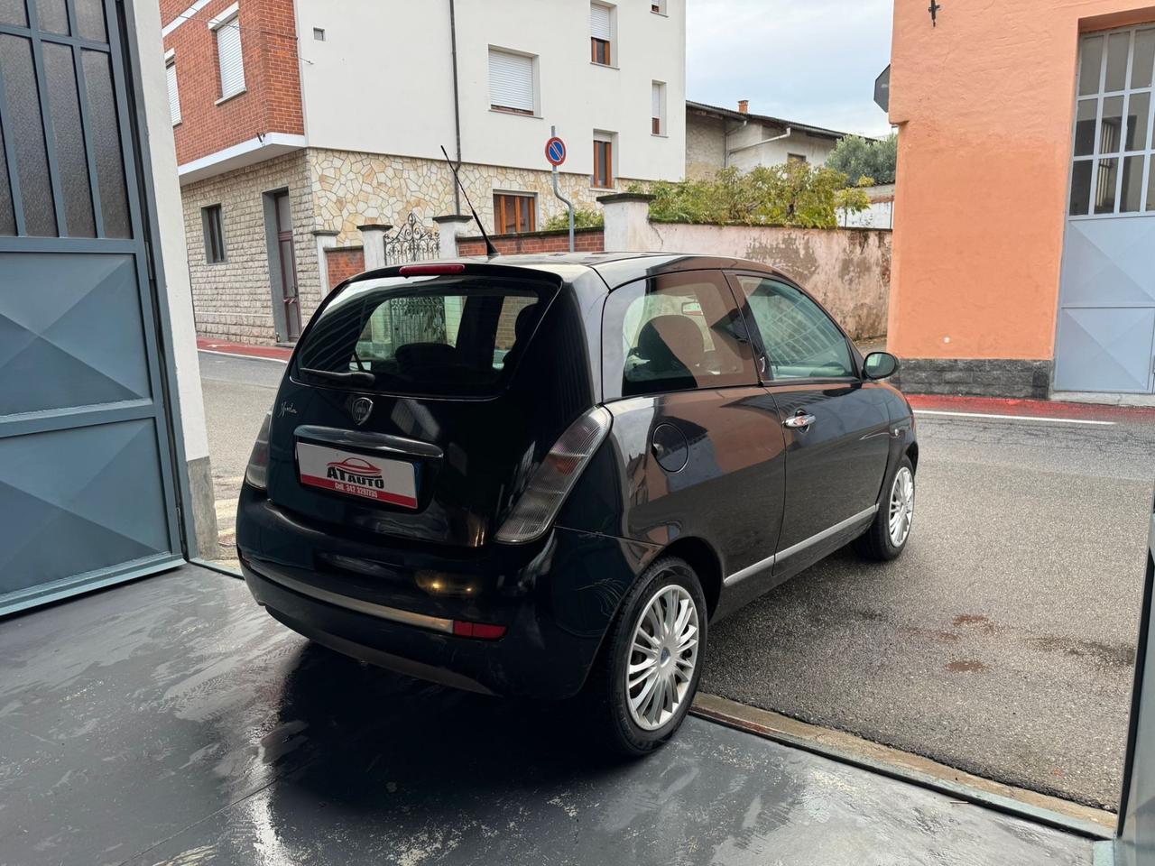Lancia Ypsilon 1.4 Argento
