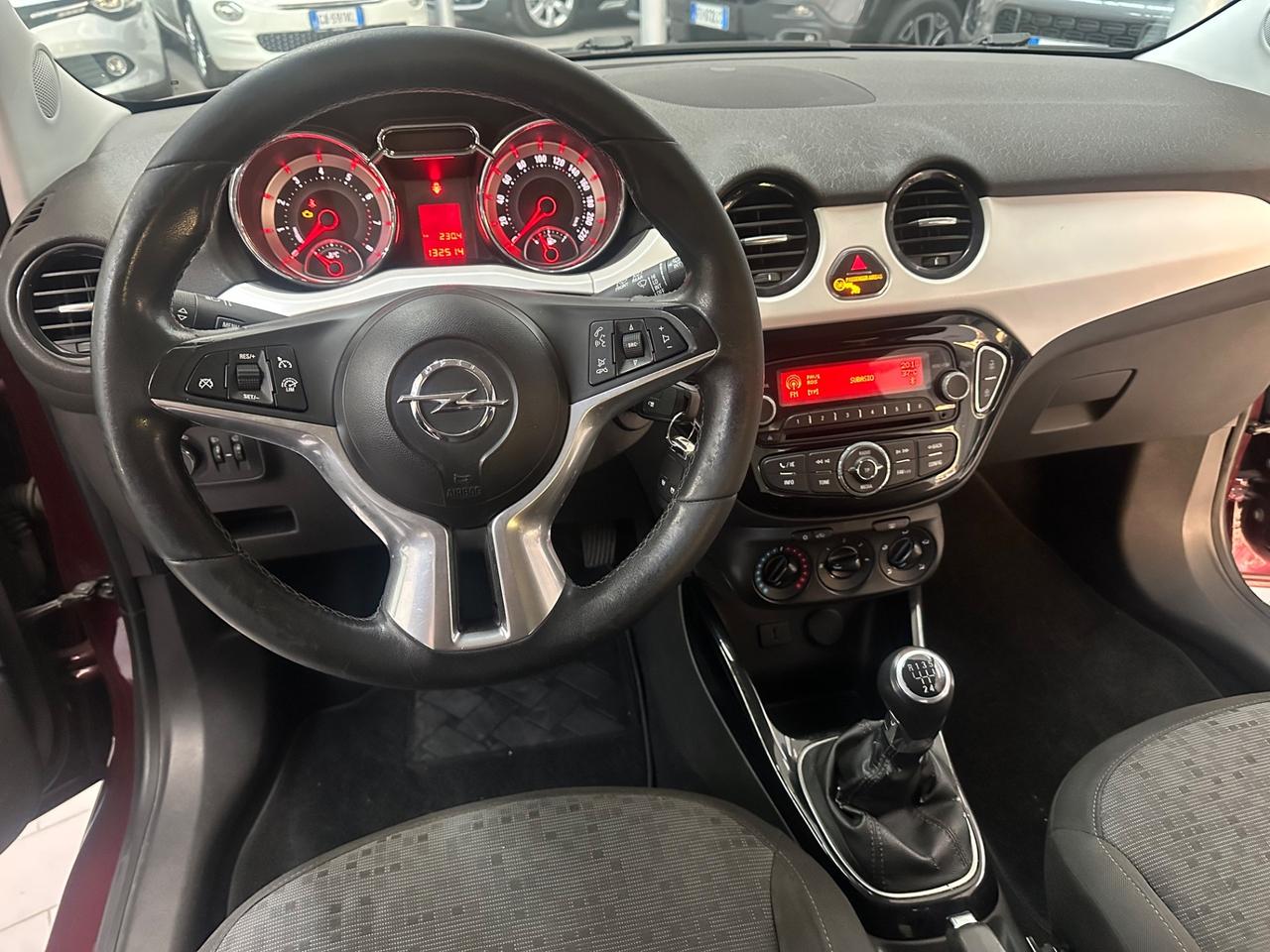 Opel Adam 1.2 70 CV