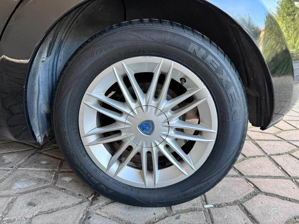 Lancia MUSA 1.4 Oro Ecochic GPL