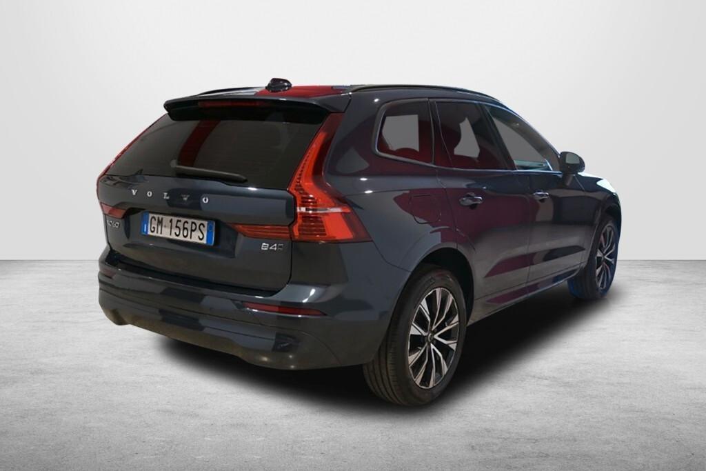 VOLVO XC60 2.0D 197CV B4 (D) AUTOMATIC AWD BUSINESS ( FARI LED - COCKPIT - CRUISE - MIRROR - PDC - TELECAMERA POST. - CERCHI 19 )