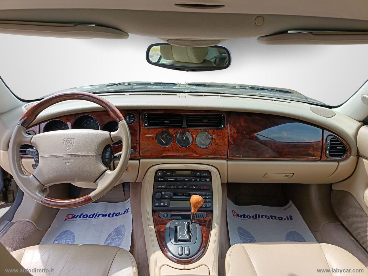 JAGUAR XK8 4.0 Convertibile