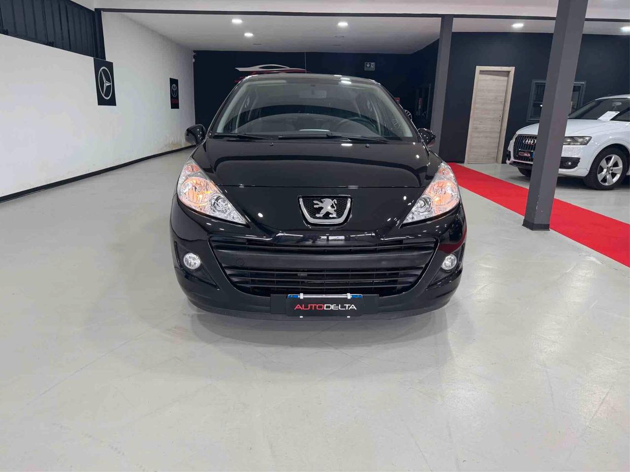 Peugeot 207 1.4 8V 75CV 5p. Energie