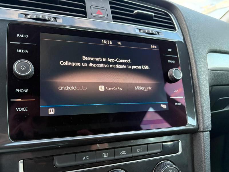 Volkswagen GOLF 5p 1.6 tdi Trendline 90cv OK NEOPATENTATI