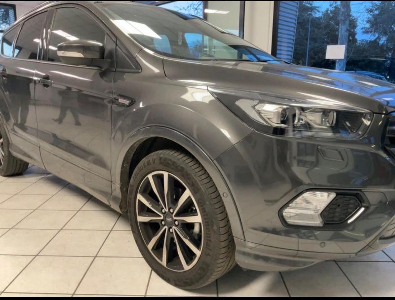 Ford Kuga 1.5 EcoBoost 120 CV S&S 2WD ST-Line