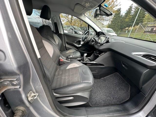 Peugeot 2008 1.6 BlueHDi 100 Allure