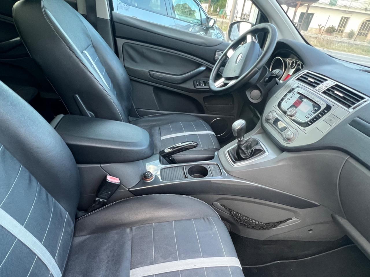 Ford Kuga 2.0 TDCi 136 CV 4WD Full gommata e taglaindata