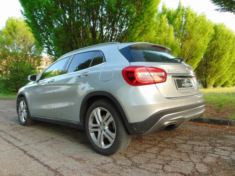 MERCEDES GLA (X156) GLA 200 CDI Automa...