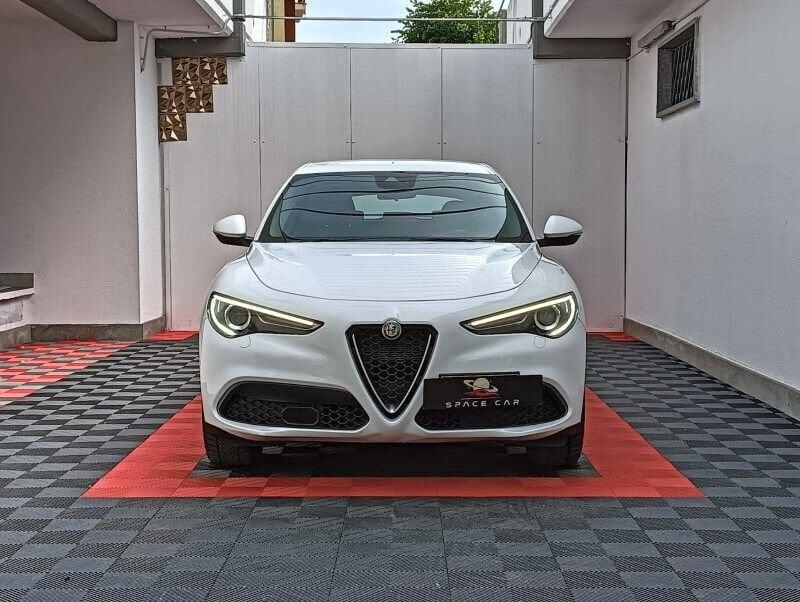 Alfa Romeo Stelvio Stelvio 2.2 Turbodiesel 160 CV AT8 RWD Business