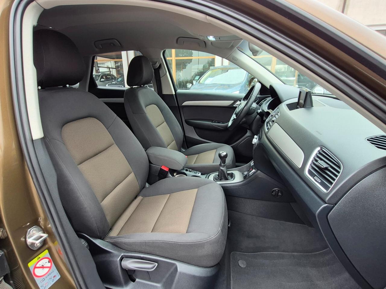 Audi Q3 2.0 TDI 140 CV Advanced S line