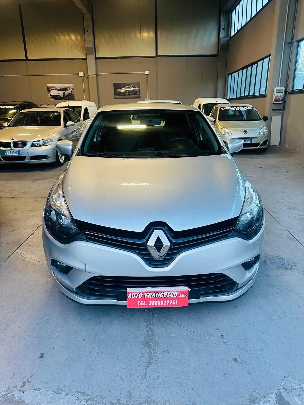 Renault Clio 1.2 75 CV 5 porte Duel2