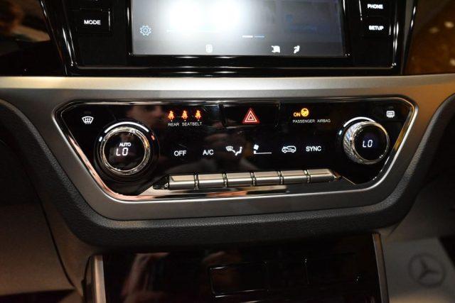 SSANGYONG Korando 1.5 GDI-TURBO 2WD AUTO DREAM NAZIONALE PARI NUOVO!