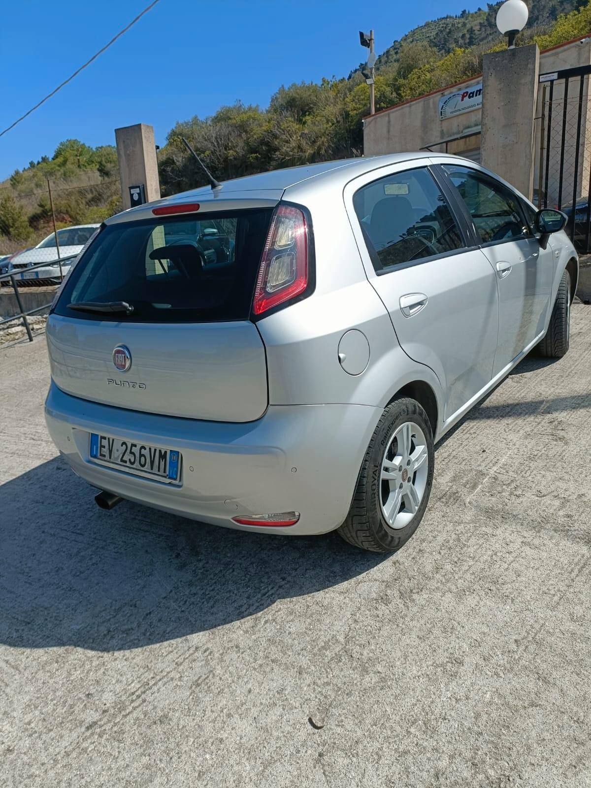 Fiat Punto 1.3 MJT II 75 CV 5 porte Lounge - 2014