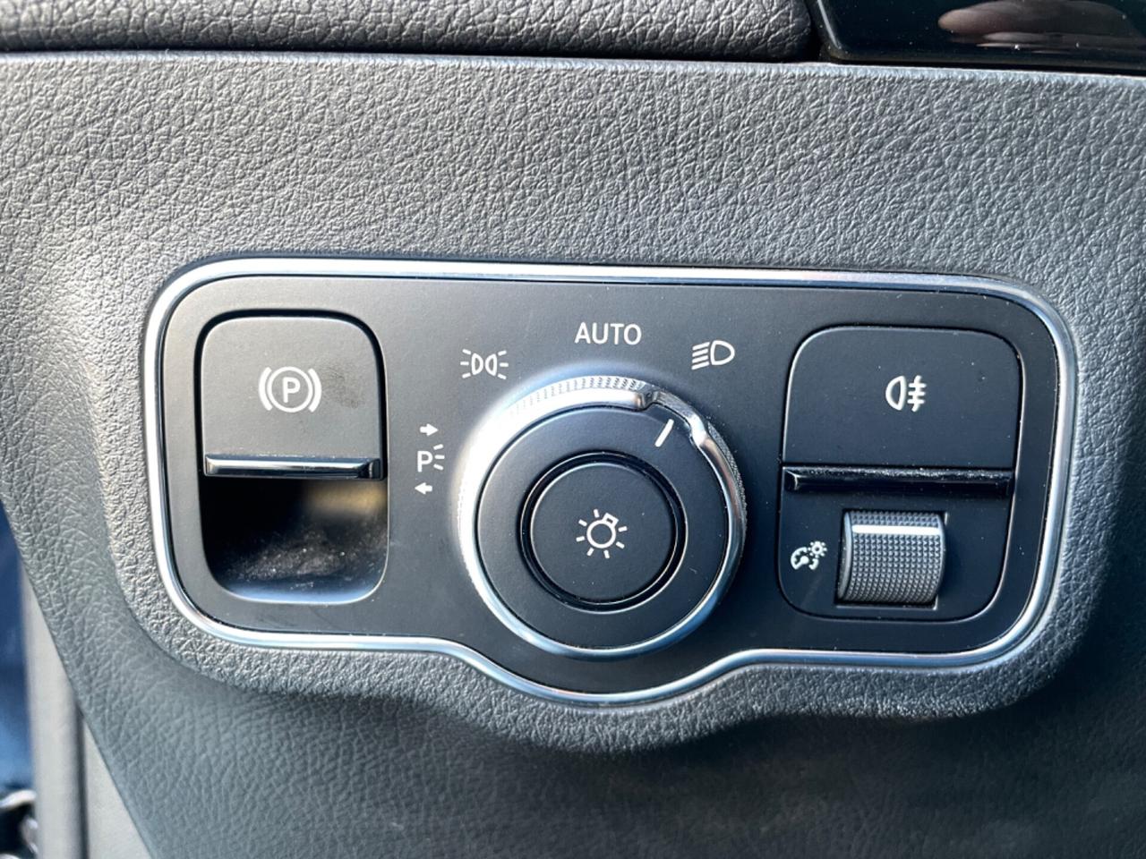 Mercedes-benz B 180 d Aut. Executive 2019