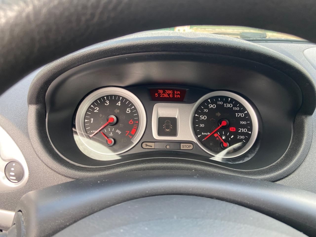 Renault Clio 1.2 16V 3 porte Confort