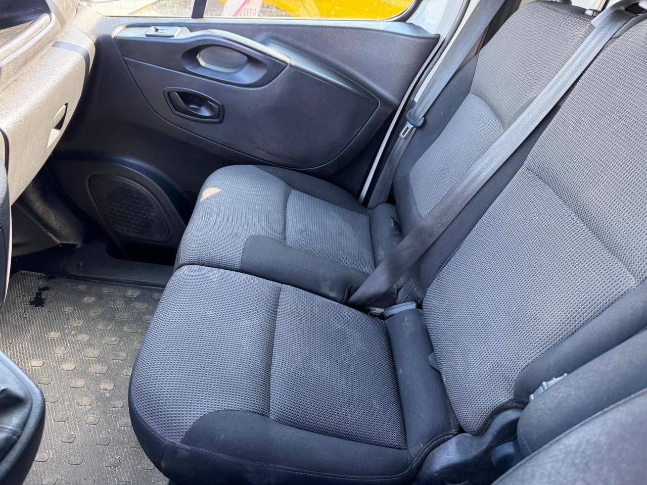 Renault Trafic T28 2.0CDi Cargo 120CV Iva Compresa