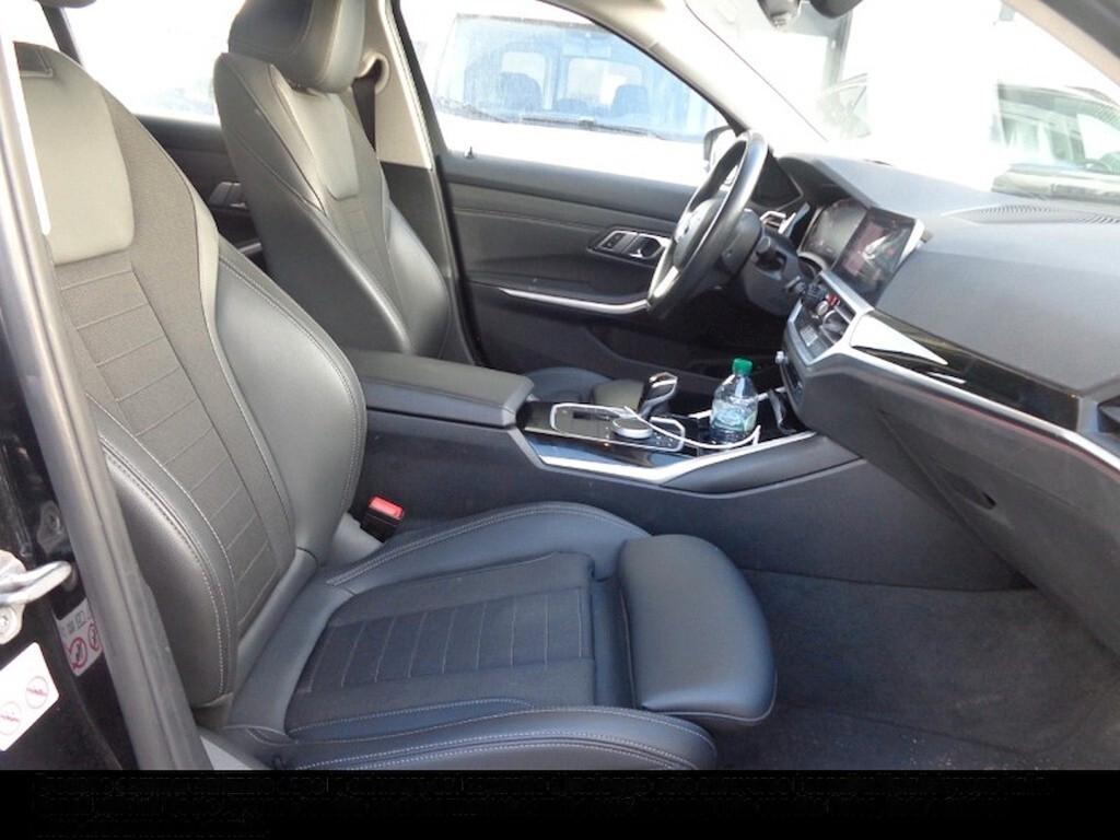 BMW 318D TOURING 150CV STEPTRONIC 48V SPORT ( FARI LED - BMW DIGITAL COCKPIT - CLIMA TRIZONA - PELLE - NAVI - MIRROR - PDC - TELECAMERA POST. )